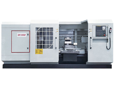 CNC Pipe Threading Lathe QK13 Series (755 slideways)